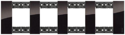 Рамка универсальная Legrand BTicino Living Now 4-м. 8 мод. ночь картинка